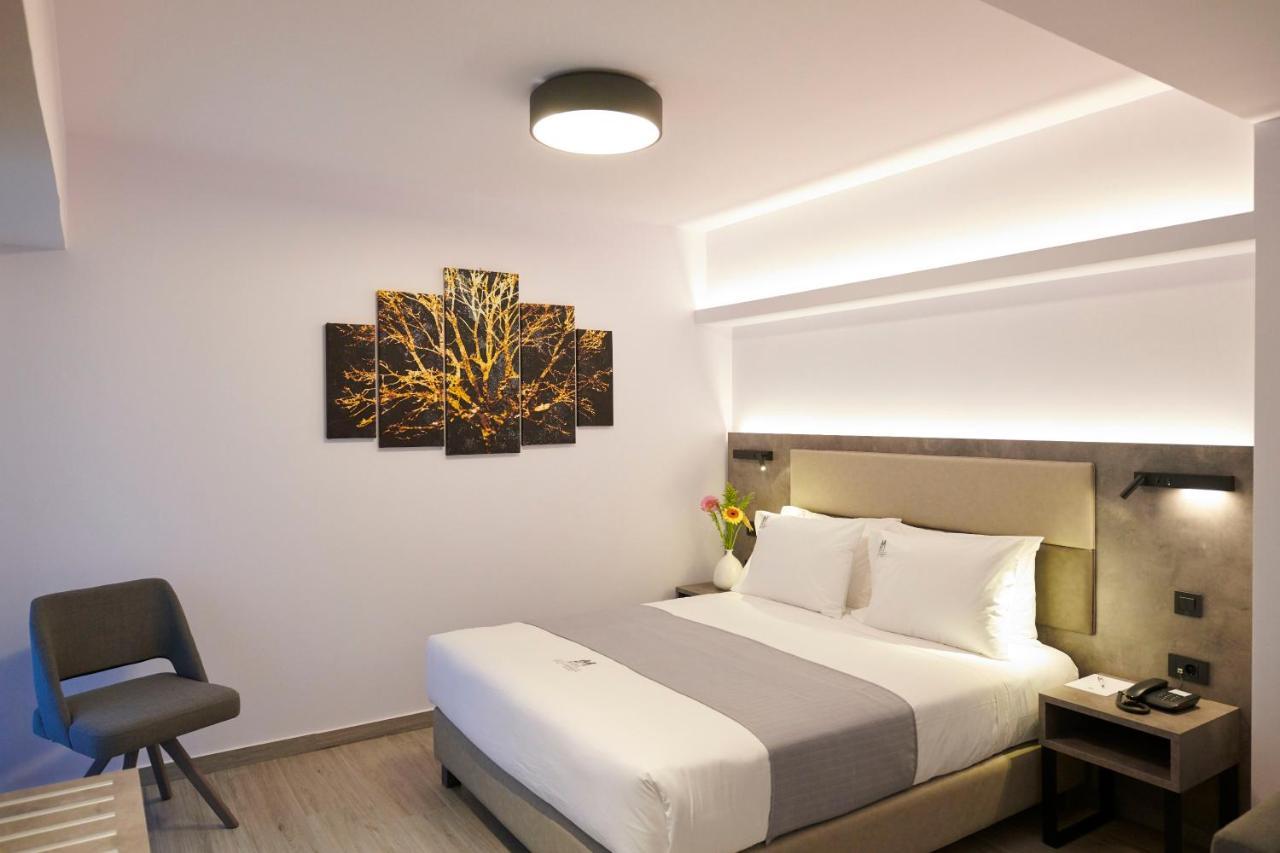 Hotel Meni & Atena